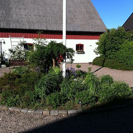 Mattisgarden Bed & Breakfast Ostra Ljungby ภายนอก รูปภาพ