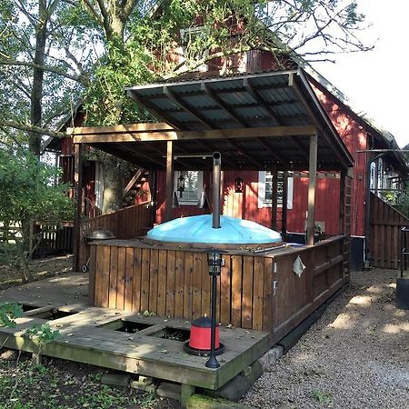 Mattisgarden Bed & Breakfast Ostra Ljungby ภายนอก รูปภาพ