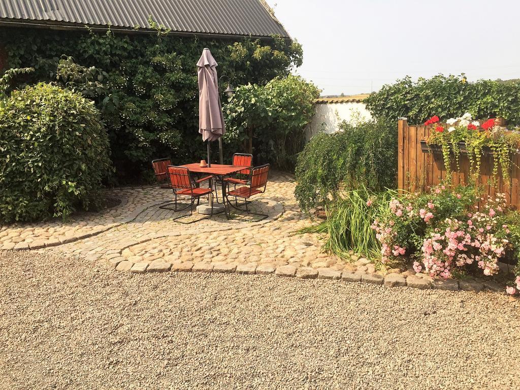 Mattisgarden Bed & Breakfast Ostra Ljungby ภายนอก รูปภาพ
