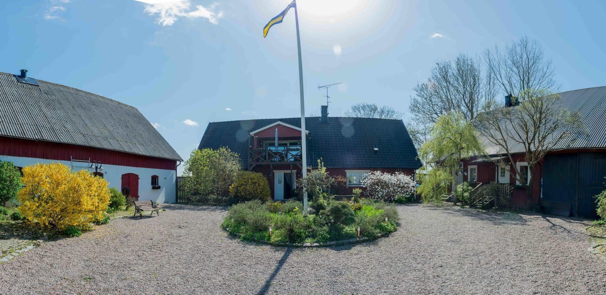 Mattisgarden Bed & Breakfast Ostra Ljungby ภายนอก รูปภาพ