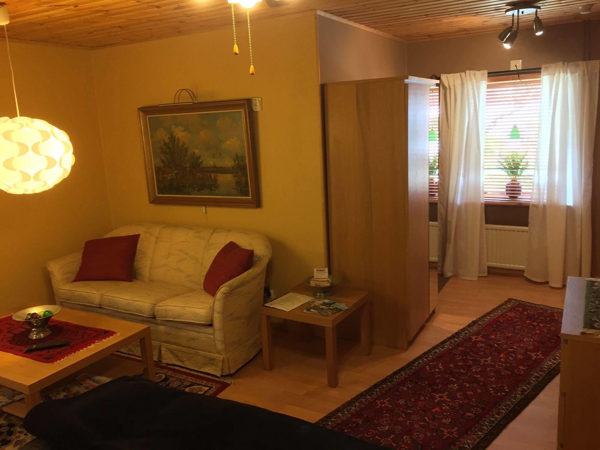 Mattisgarden Bed & Breakfast Ostra Ljungby ภายนอก รูปภาพ