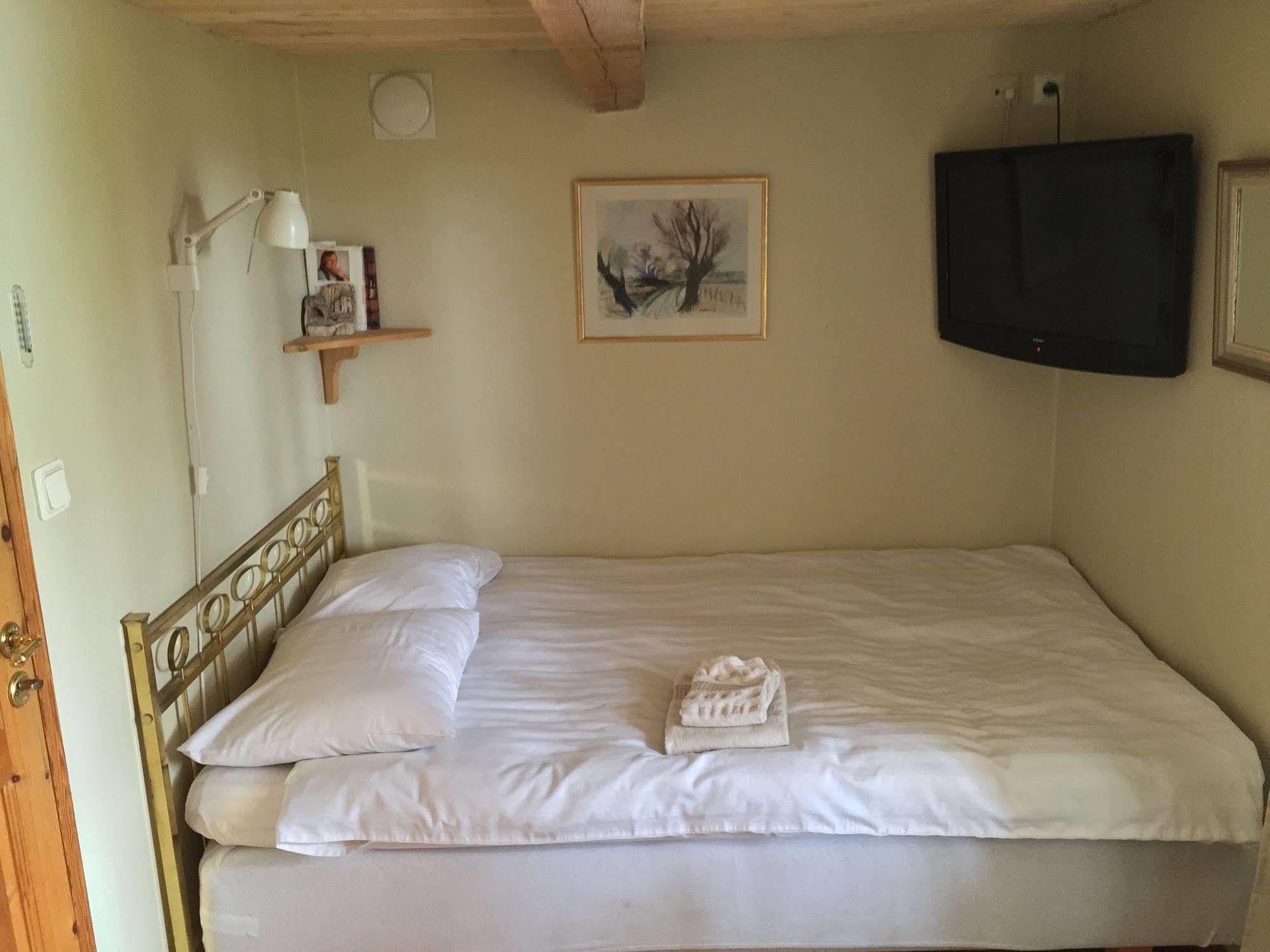 Mattisgarden Bed & Breakfast Ostra Ljungby ภายนอก รูปภาพ